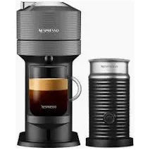 Machine à café et expresso Vertuo Next de DeLonghi Gray (boîte légèrement endommagée)